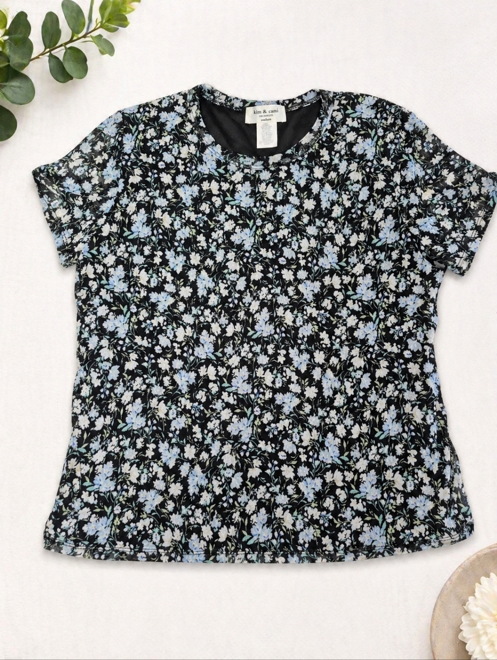 Kim & Cami Los Angeles Floral Mesh Top M Lined Sheer Sleeve Light Blue Black